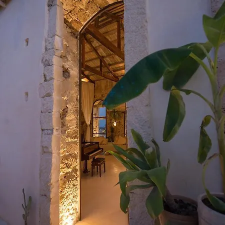 Apartment Special In Noto