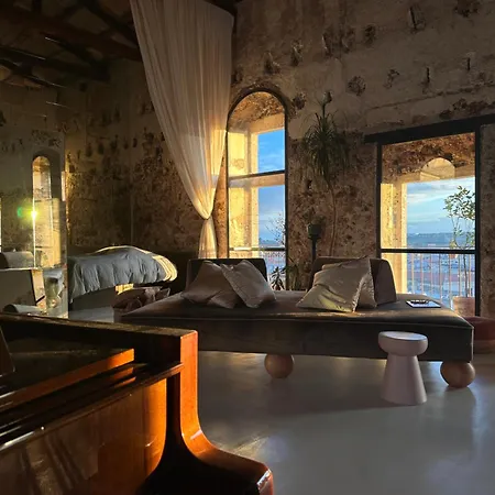 Apartment Special In Noto